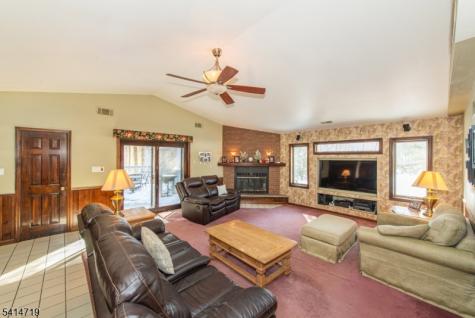 181 Center Grove Road Randolph NJ 07869