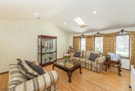 181 Center Grove Road Randolph NJ 07869