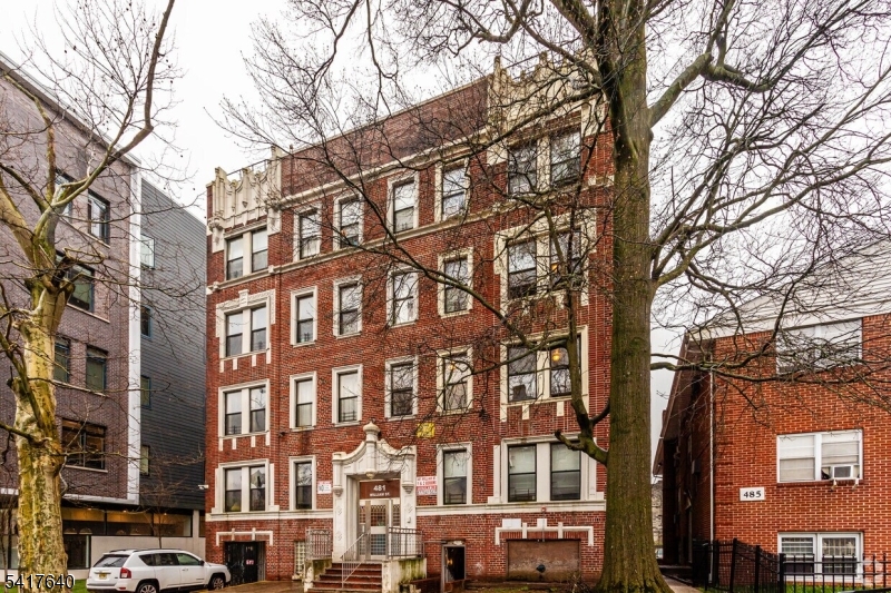 481 William Street East Orange NJ 07017