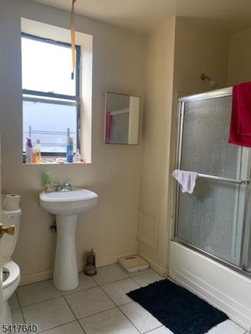 481 William Street East Orange NJ 07017