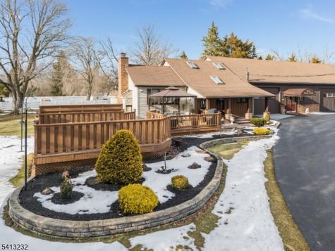 5 Larison Lane East Amwell NJ 08551