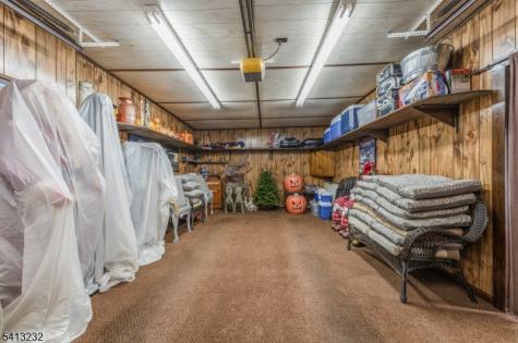 5 Larison Lane East Amwell NJ 08551