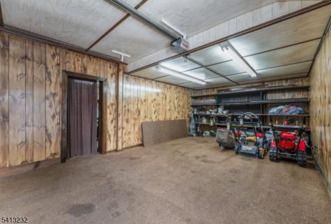 5 Larison Lane East Amwell NJ 08551