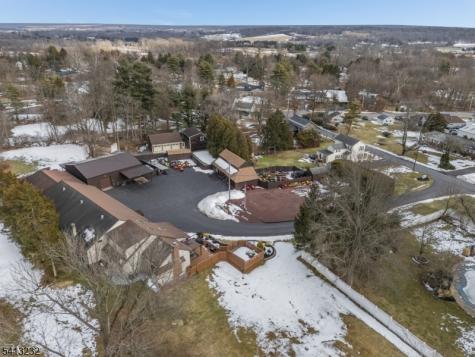 5 Larison Lane East Amwell NJ 08551