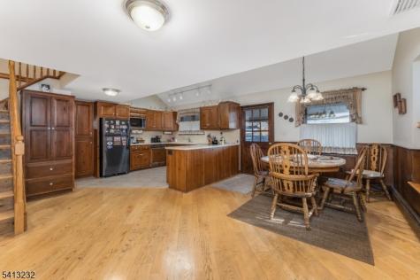 5 Larison Lane East Amwell NJ 08551
