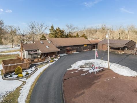 5 Larison Lane East Amwell NJ 08551