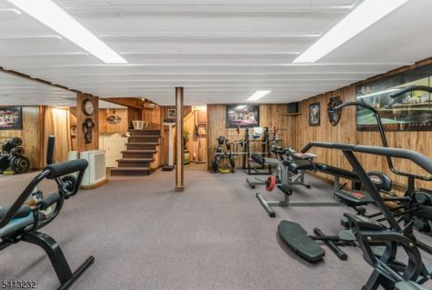 5 Larison Lane East Amwell NJ 08551