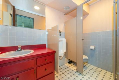 9 Fairfield Avenue Little Falls NJ 07424