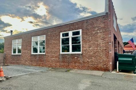28 S Livingston Avenue Livingston NJ 07039