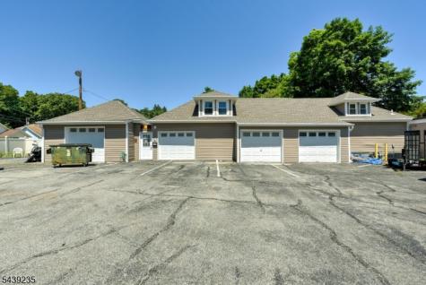 150 Hamburg Turnpike Bloomingdale NJ 07403