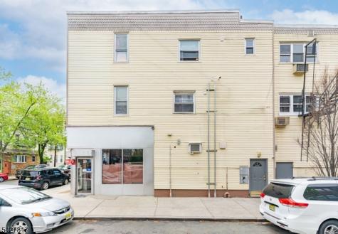 99 Pulaski Street Newark NJ 07105