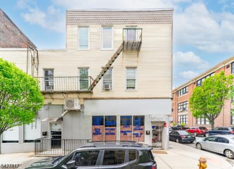 99 Pulaski Street Newark NJ 07105
