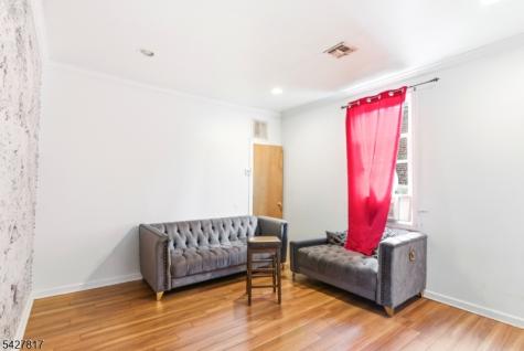 99 Pulaski Street Newark NJ 07105
