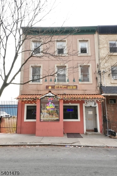 47 Fleming Avenue Newark NJ 07105