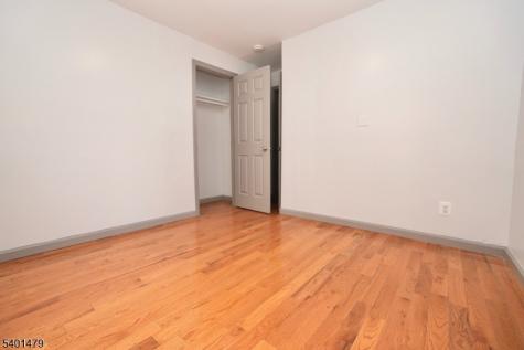 47 Fleming Avenue Newark NJ 07105