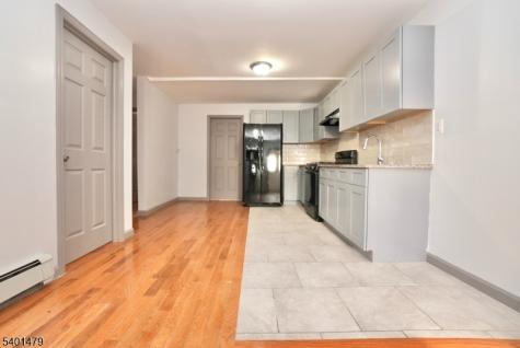 47 Fleming Avenue Newark NJ 07105