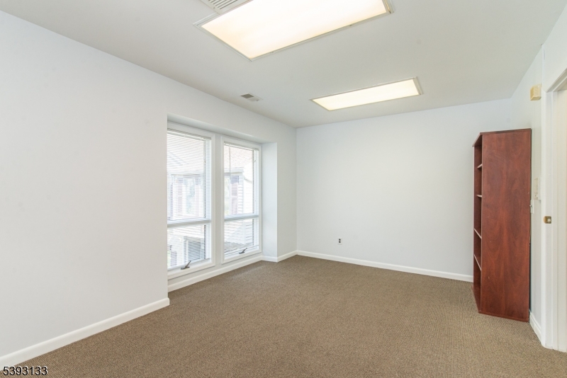 150 River Road, D4 Montville NJ 07045