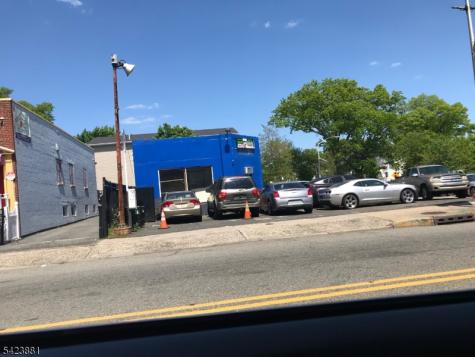 516 William Street East Orange NJ 07017