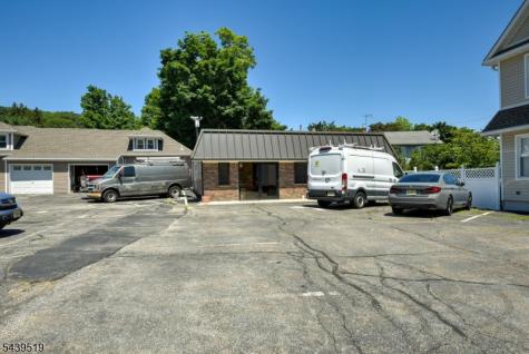 148 Hamburg Turnpike Bloomingdale NJ 07403