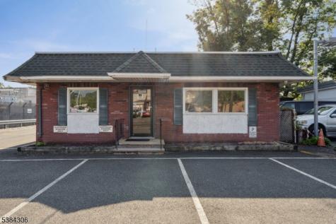1508 Front Street Scotch Plains NJ 07076