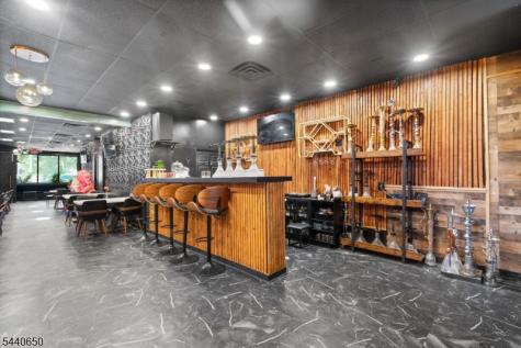 246 Mulberry Street Newark NJ 07102