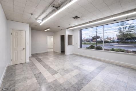 1050 Valley Street Union NJ 07088