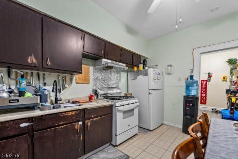 143 Prospect Avenue Irvington NJ 07111