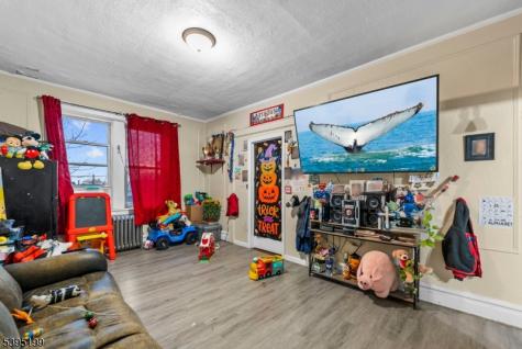 143 Prospect Avenue Irvington NJ 07111