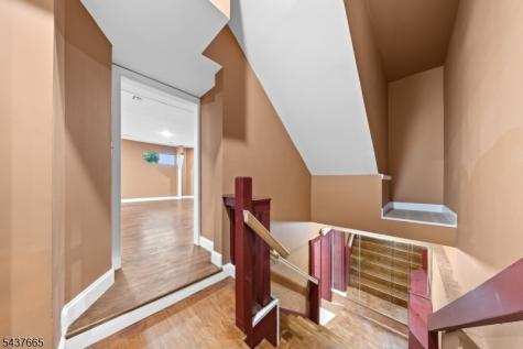 476 Bloy Street Hillside NJ 07205