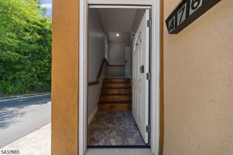 476 Bloy Street Hillside NJ 07205