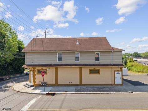 476 Bloy Street Hillside NJ 07205