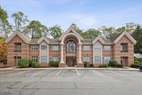 258 King George Road Warren NJ 07059