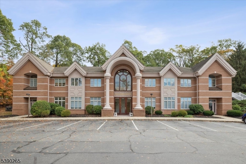 258 King George Road Warren NJ 07059
