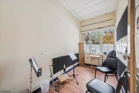 258 King George Road Warren NJ 07059