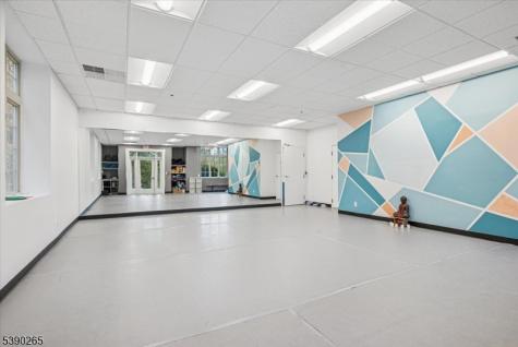258 King George Road Warren NJ 07059