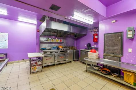 615 Orange Street Newark NJ 07107