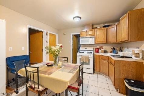 945 Elizabeth Avenue Elizabeth NJ 07201