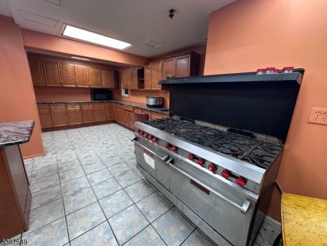 425 S Jefferson Street City Of Orange NJ 07050