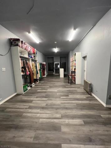 304 S Orange Avenue Newark NJ 07103