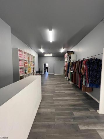 304 S Orange Avenue Newark NJ 07103