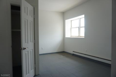 699 Frelinghuysen Avenue Newark NJ 07114