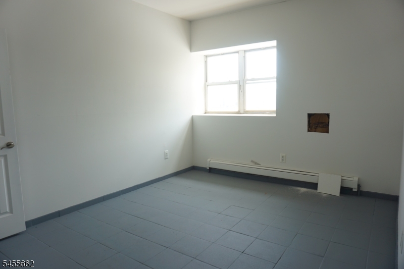 699 Frelinghuysen Avenue Newark NJ 07114