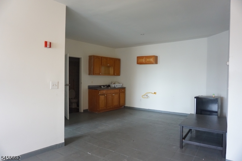 699 Frelinghuysen Avenue Newark NJ 07114