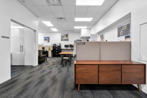 140 W Main Street Clinton NJ 08829