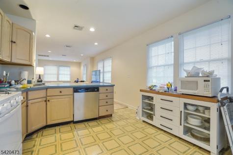 228 Saint Paul Street Westfield NJ 07090