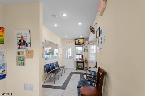 431 Washington Avenue Belleville NJ 07109