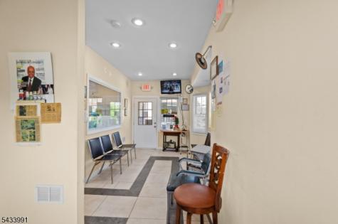 431 Washington Avenue Belleville NJ 07109