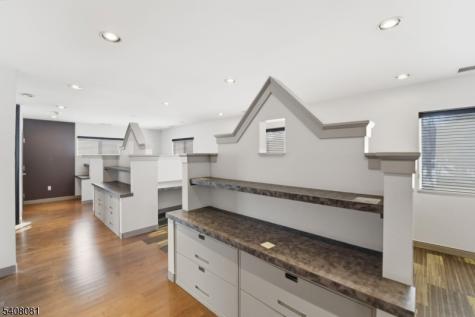 123 Columbia Turnpike Florham Park NJ 07932