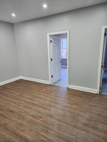 347 Avon Avenue Newark NJ 07108
