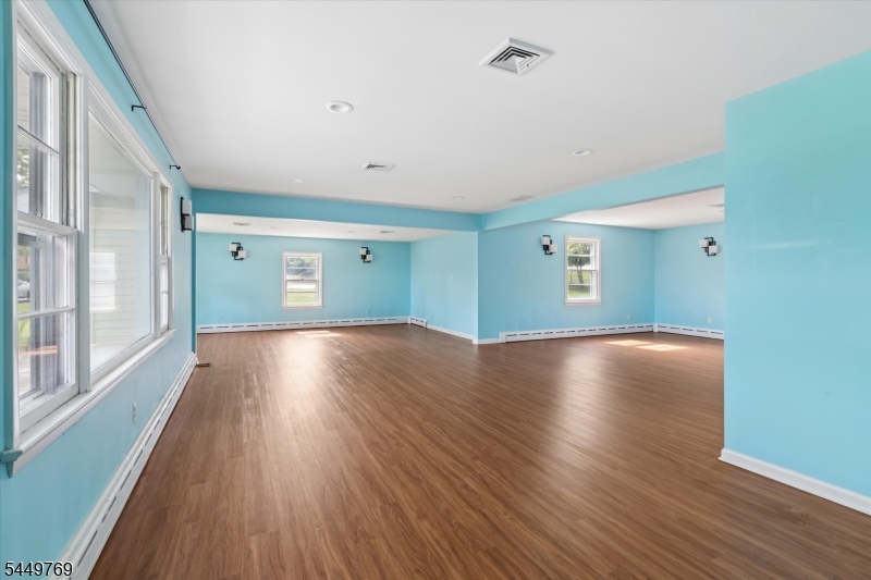 1273 Route 28 & Lamington Road Branchburg NJ 08876